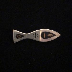 Vintage Taxco Mexico fish pin/tie or collar